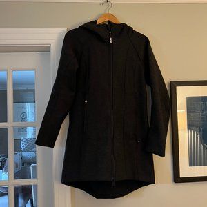 lululemon raincoat
